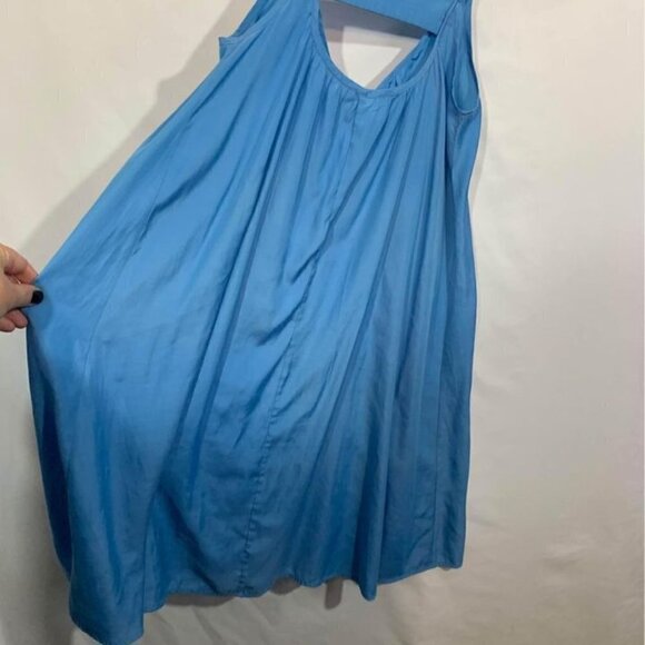 WOMAN’S lightweight sundress/swimsuit cover up. Bright blue. Size 4. Gorgeous ba - Picture 7 of 7